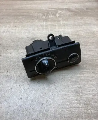 Mercedes-Benz E W211 Light switch 2115450104