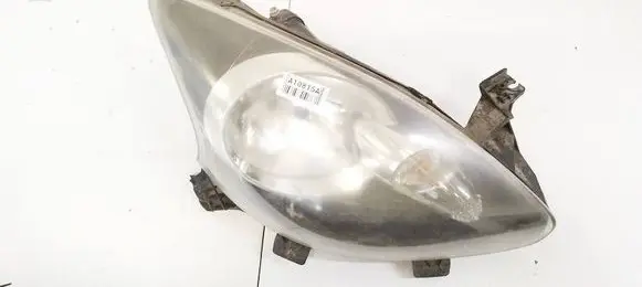 Toyota Aygo AB10 Headlight/headlamp 811100H010