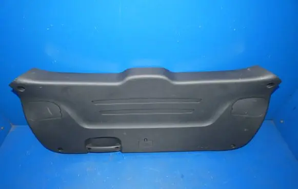 Hyundai Grand Santa Fe NC Tailgate trim 