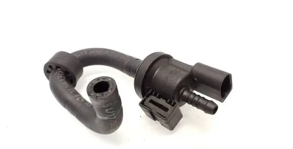Audi A6 S6 C6 4F Breather valve 06E906517A