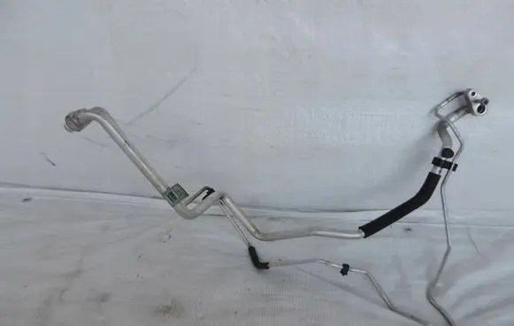Opel Mokka Air conditioning (A/C) pipe/hose 95144590