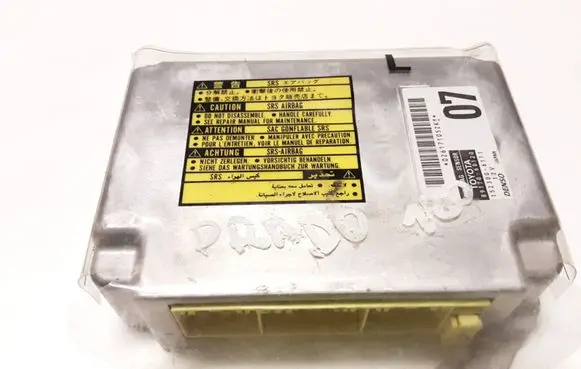 Toyota Land Cruiser (J120) Airbag control unit/module 8917060120 1523006171