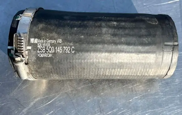 Audi A3 S3 8P Intercooler hose/pipe 5Q0145792C 5Q0145838