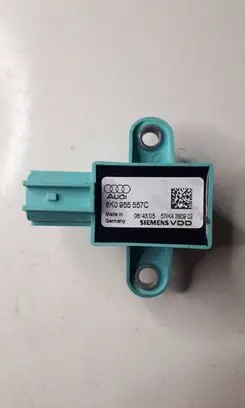 Audi A4 S4 B8 8K Airbag deployment crash/impact sensor 8K0955557C 5WK43809B2