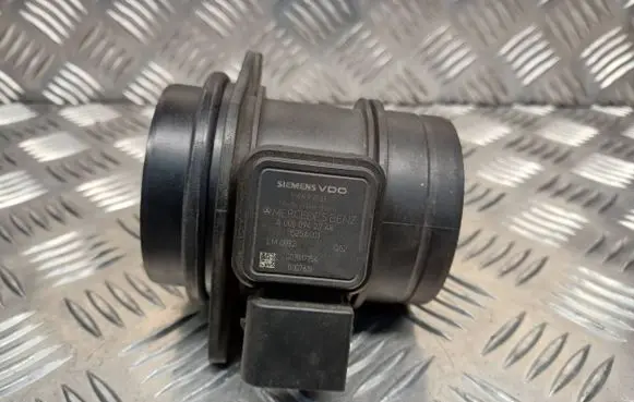 Mercedes-Benz A W169 Mass air flow meter A0000942948 1525A001 5WK97003