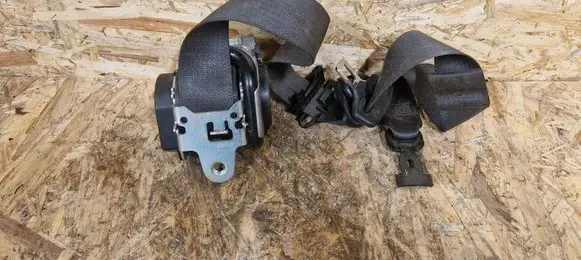 Opel Zafira C Front seatbelt 623097100 0081000