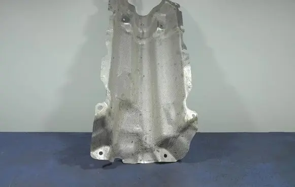 Volvo XC60 Exhaust heat shield 32324168