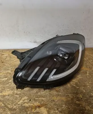 Ford Puma Headlight/headlamp