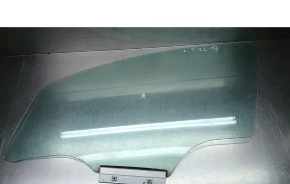 Opel Corsa D Front door window glass four-door 