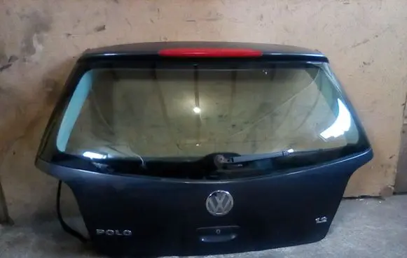 Volkswagen Polo IV 9N3 Tailgate/trunk/boot lid