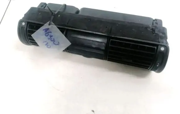 Audi A4 S4 B5 8D Dash center air vent grill 8D0820951