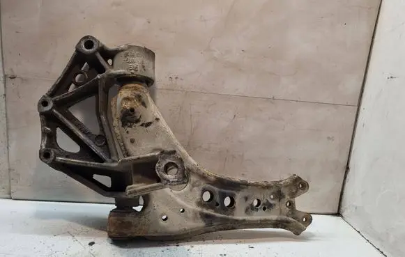 Skoda Roomster (5J) Front lower control arm/wishbone