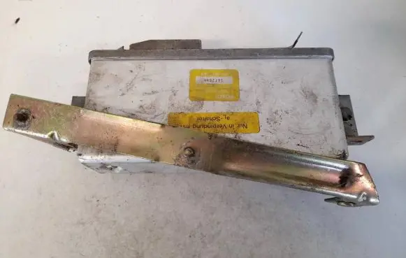 Audi 80 90 S2 B4 ABS control unit/module 0265103032 857907379d