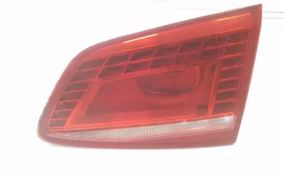 Volkswagen PASSAT B7 Tailgate rear/tail lights 3AF945308