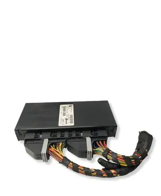 BMW 5 E60 E61 Gateway control module 9186170 82813 0753905