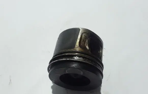 BMW 5 F10 F11 Piston with connecting rod 11257810755