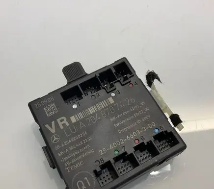Mercedes-Benz GLK (X204) Door control unit/module A2048707426 A2044422332 A2048200226