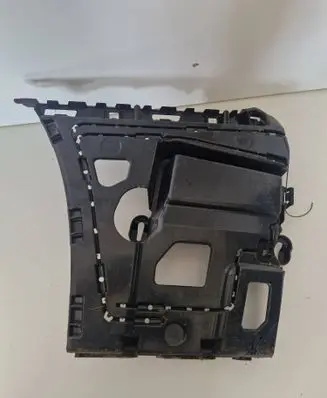BMW 4 F32 F33 Rear bumper mounting bracket 7285561 15857711 323336