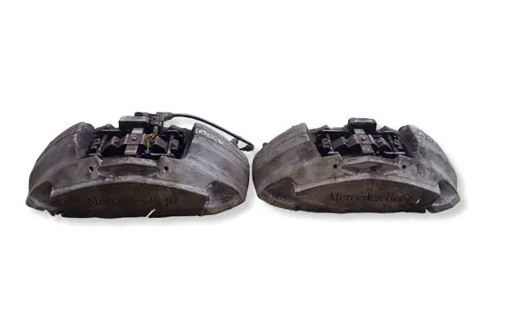 Mercedes-Benz E W213 Brake discs and calipers set 15A23