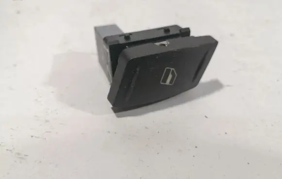 Skoda Octavia Mk2 (1Z) Electric window control switch 1Z0959856