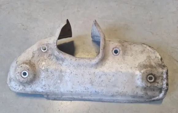 Mitsubishi L200 Exhaust heat shield 1555A153
