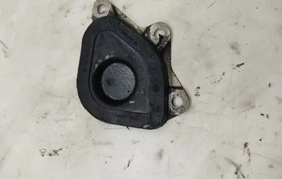Volkswagen Touareg I Timing belt guard (cover) 070109153