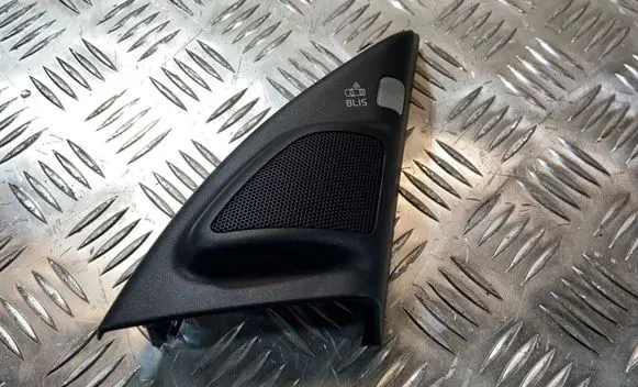 Volvo V70 Front door speaker 30781068