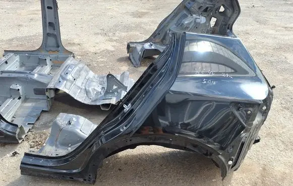 Volvo XC40 Rear quarter panel 32310036