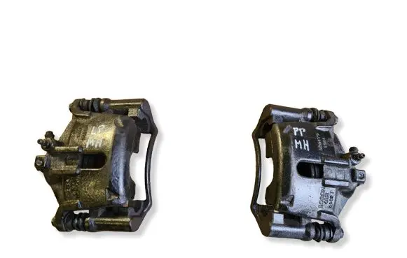 Suzuki Ignis Front brake caliper 5510484E00 5510384E00 5586284E00