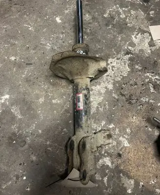 Nissan X-Trail T31 Front shock absorber/damper