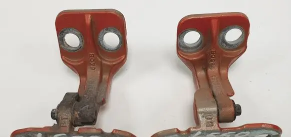 Land Rover Discovery 5 Front door hinge set 