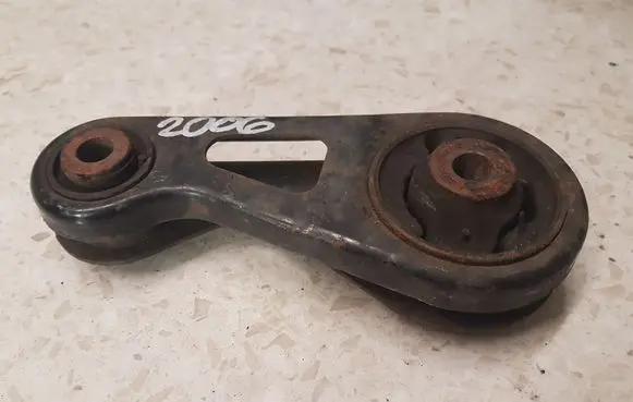 Toyota Prius (XW20) Engine mount bracket 1230921030