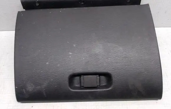 Chrysler Neon II Glove box lid/cover 