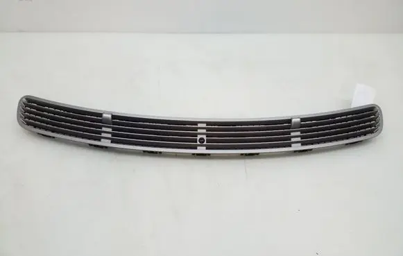 Mercedes-Benz CLS C219 Bonnet/hood grill A2118800005