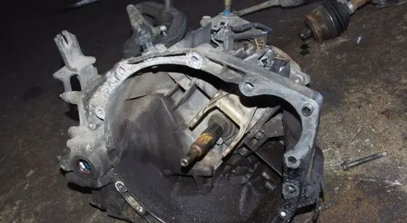 Peugeot 607 Manual 5 speed gearbox 20UE05