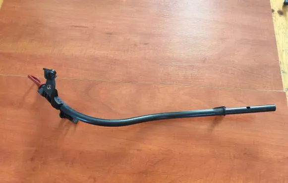 BMW 5 E60 E61 Oil level dip stick 7794615