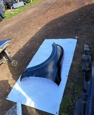 Mitsubishi Pajero Fender MR535759
