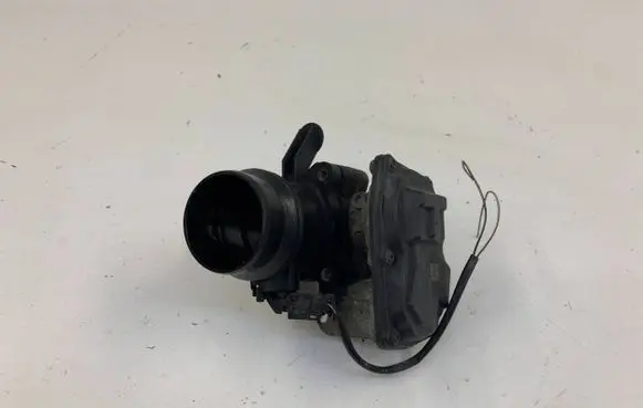 Mini Cooper Countryman R60 Throttle valve 10378517 50836904 7810752