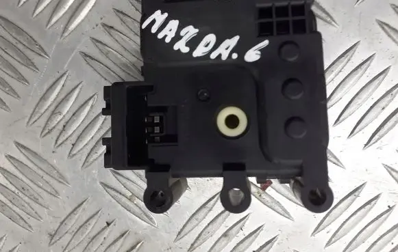 Mazda 6 A/C air flow flap actuator/motor 