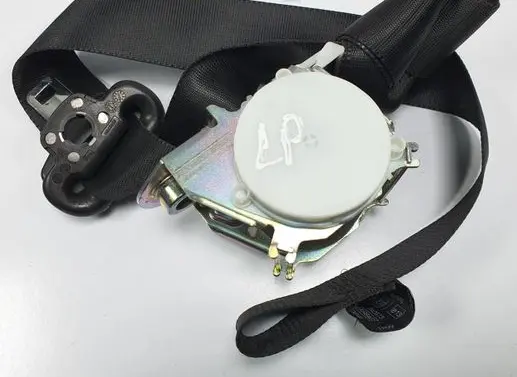 Ford Focus Front seatbelt 6N41-L61295-AG