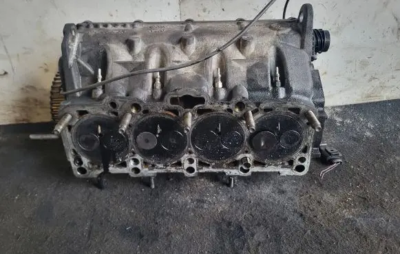 Engine head