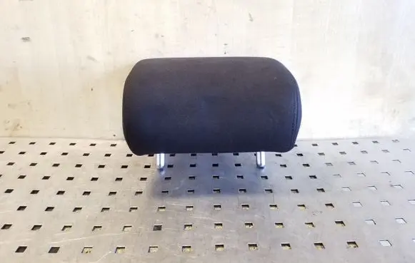 Volkswagen PASSAT CC Rear seat headrest 
