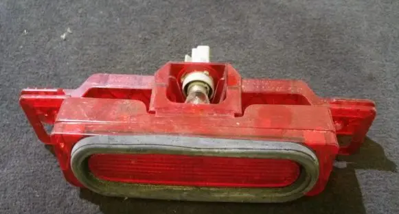 Mazda 626 Third/center stoplight