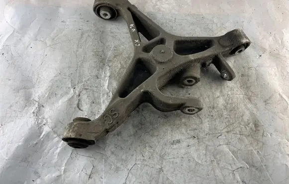 Jaguar XJ X351 Rear upper control arm/wishbone 5B531LH6 L2L7A