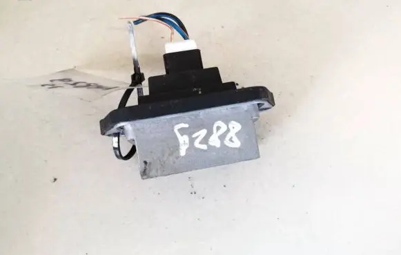 Mazda 2 Heater blower motor/fan resistor pm010010b