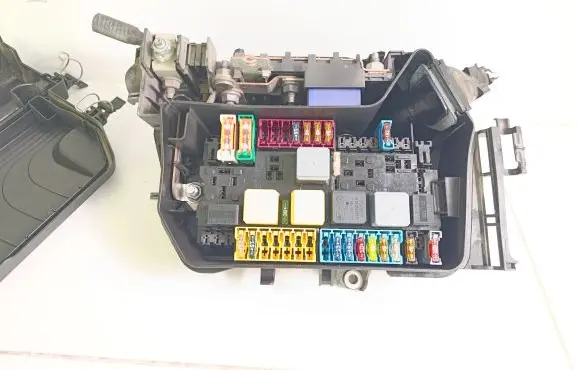 Mercedes-Benz GLA W156 X156 SAM control unit PA66GF14