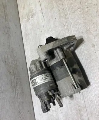 Citroen C3 Starter motor 9812715380