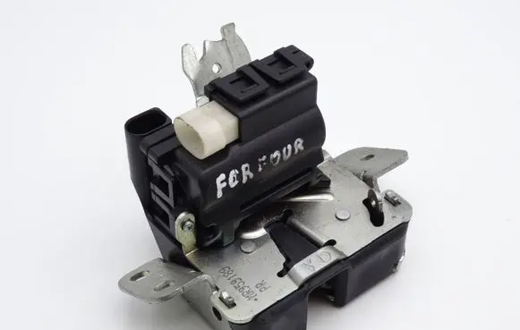 Smart ForFour I Tailgate/trunk/boot lock/catch/latch MR959189