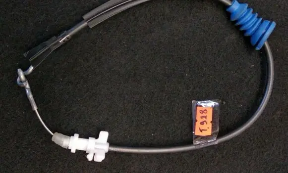 Volkswagen PASSAT CC Front door cable line 3C8837085B