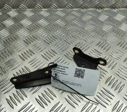 Mitsubishi L200 Engine bonnet/hood hinges MB866525